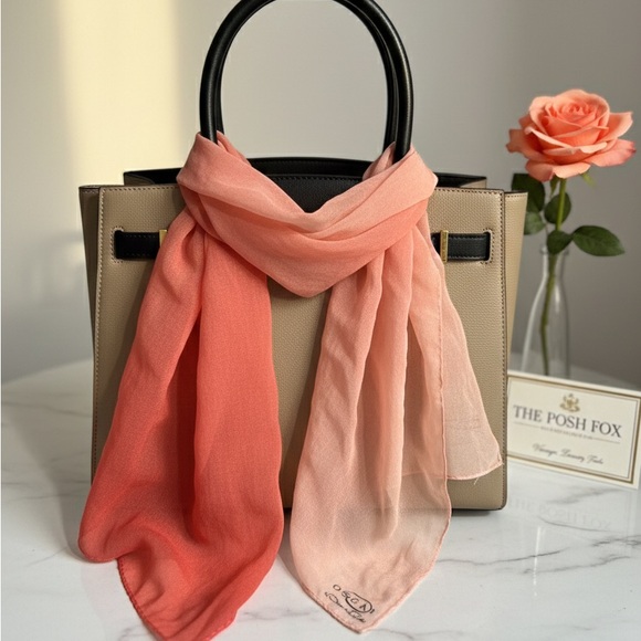 Vintage Oscar de la Renta Ombre Silk Chiffon Scarf - Excellent Condition - Picture 2 of 8